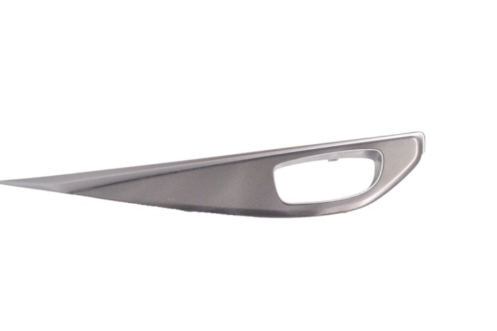 Ornament panou ușă st&acirc;nga spate INFINITI Q50 2016 OEM: 82915-4GA0A 17510411