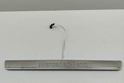 Ornament prag dreapta față MERCEDES-BENZ GLE W167 2024 OEM: A1676861300,A1676800104 31107639 foto