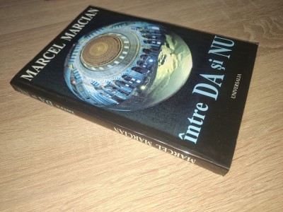 MARCEL MARCIAN - INTRE DA SI NU , 2002 foto