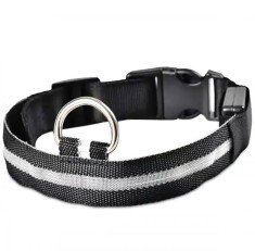 Zgarda cu iluminare LED pentru caini si pisici, marimea M 46-54 cm, negru