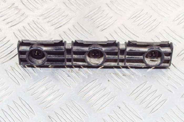 Suport prag lateral st&acirc;nga spate TESLA MODEL S 2018 OEM: 1003691-00-B 11493296