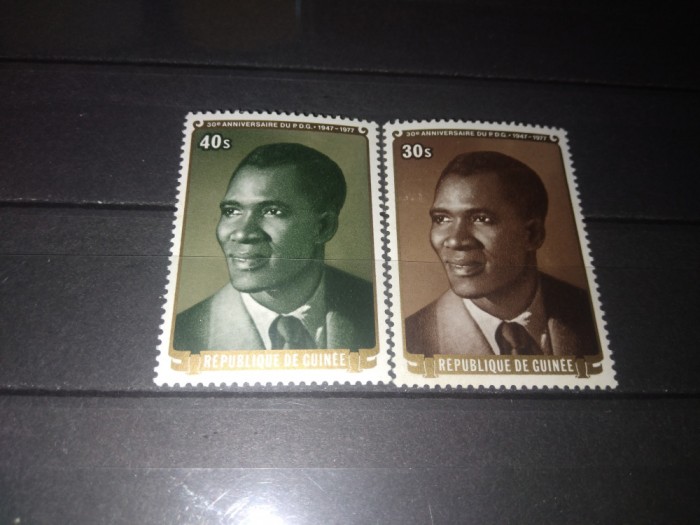 TIMBRE GUINEEA 1977