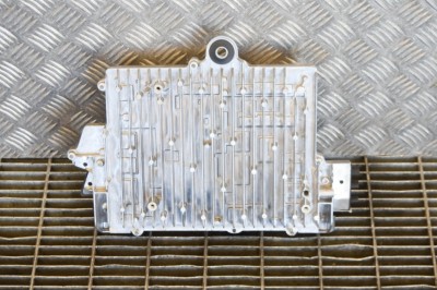 Unitate de control suspensie pneumatică TESLA MODEL 3 2018 OEM: 1112485-00-A,1118182-83 11265958 foto