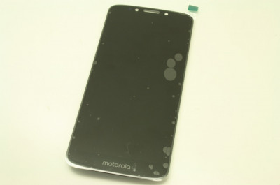 Ansamblu display touchscreen Motorola Moto E5 negru foto