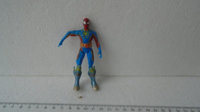 bnk jc Figurina Spider Man Marvel Hasbro 2010 foto