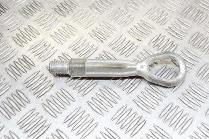 C&acirc;rlig de remorcare BMW 4 Coupe F32, F82 2013 13854106