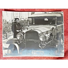 Fotografie, femeie cu masina, 1935