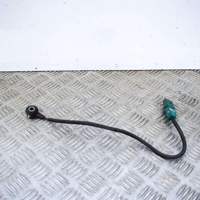 Senzor de detonație motor AUDI A4 8K2, B8 2013 OEM: 06E905377A 3729368