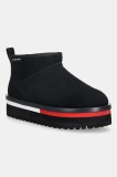 Tommy Jeans cizme de zăpadă din piele &icirc;ntoarsă TJW FLATFORM SNOW BOOT SUEDE culoarea negru, EN0EN02841