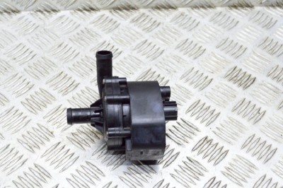 Pompa de apa auxiliara TESLA MODEL S 2017 OEM: 1035348-00-F 11753195 foto