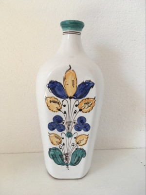Butelca Vaza ceramica emailata Ungaria, rustica, alb cu motiv etno flori, 21 cm foto