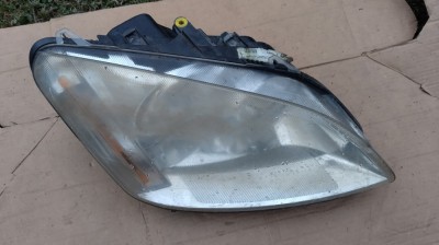 Far dreapta FORD FOCUS C-MAX 2003-2007 foto