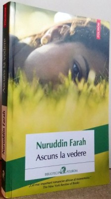 ASCUNS LA VEDERE de NURUDDIN FARAH , 2015 foto