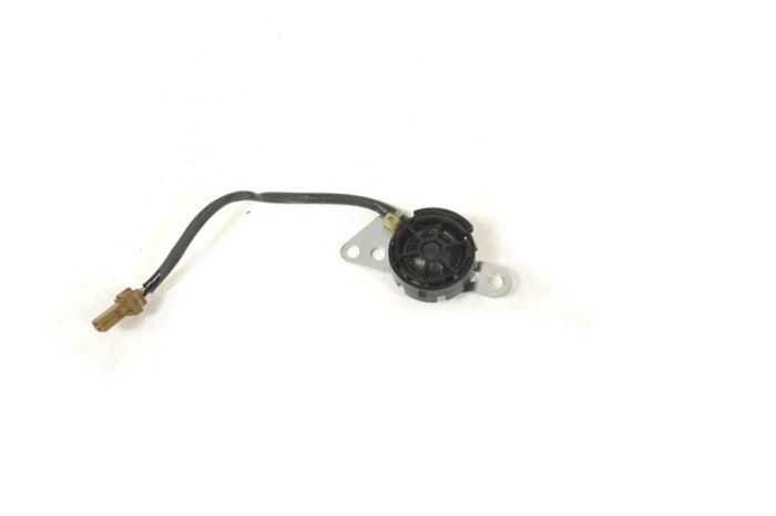 Difuzor ușă st&acirc;nga față INFINITI M30 2012 OEM: 283155-001,28149-JK0A 13750268