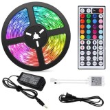 Kit Banda LED FOXMAG24, 10 Metri, Bluetooth APP Controlul, Sincroniza Muzica, Telecomanda 44 Taste, 12V, Multicolor