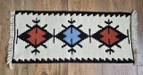 COVORAS VINTAGE MICUT TESUT MANUAL DIN LANA