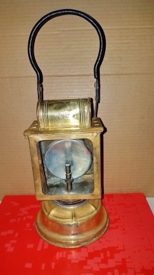 G900-Raritate-Lampa-Felinar mare Tren Caile ferate franceze ETABLISEMENTS A. BUTIN PARIS SNCF alama maner metal kerosene prb. Geamuri groase originale foto