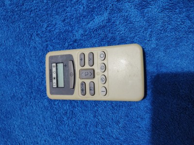Telecomanda aer conditionat / telecomenzi aer conditionat ORIGINALE, HITACHI , stare foarte buna, perfect functionala !! foto