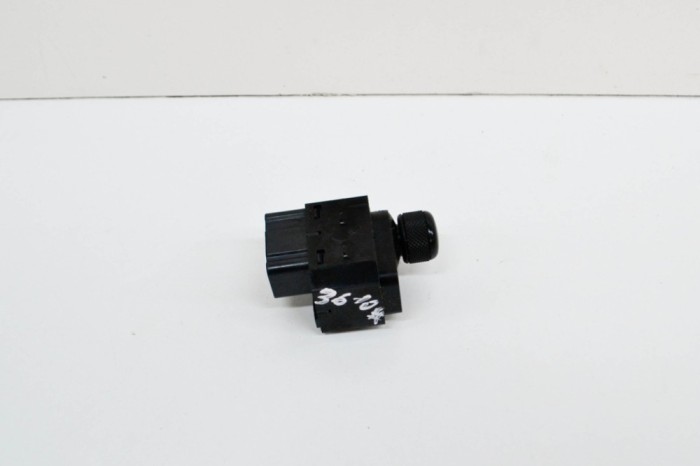 Comutator de reglare oglinda SUZUKI SWIFT IV FZ, NZ 2012 OEM: 62J00-2711T 14870311