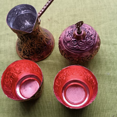 Set de cafea din cupru, ibric, zaharnita si 2 paharele, decor relief