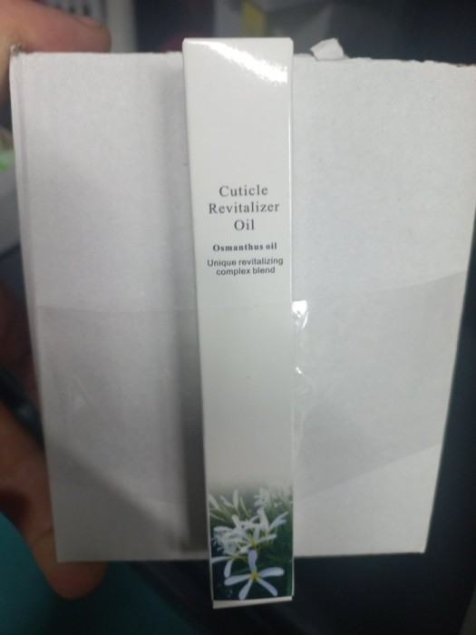 Ulei de cuticulă, tip stilou 8 ml, aromă Osmanthus