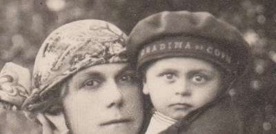 Foto TECUCI interbelica tip CP . Viorel cu chipiul de la GRADINA DE COPII foto