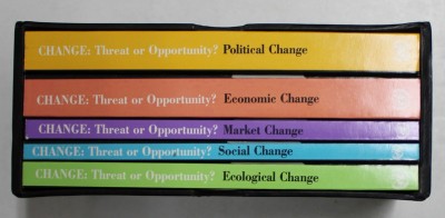 CHANGE - THREAT OR OPPORTUNITY , VOLUME I - V , edited by UNER KIRDAR , 1992 foto