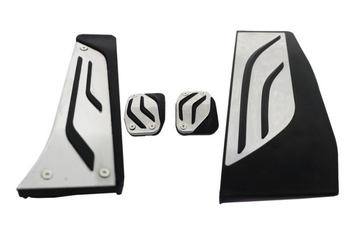Ornamente Pedale BMW Seria 1 F20 (2011-up) Seria 2 F22 (2014-up) Seria 3 F30 (2011-up) Seria 4 F32 (2013-up) Manual Performance AutoTuning