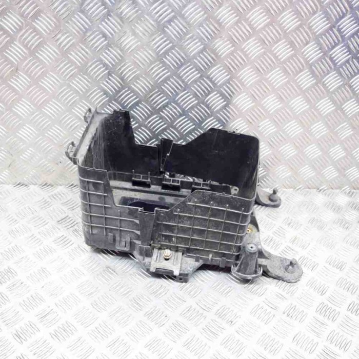 Suport baterie VW GOLF V 1K1 2006 OEM: 1K0915335C,1K0915333C