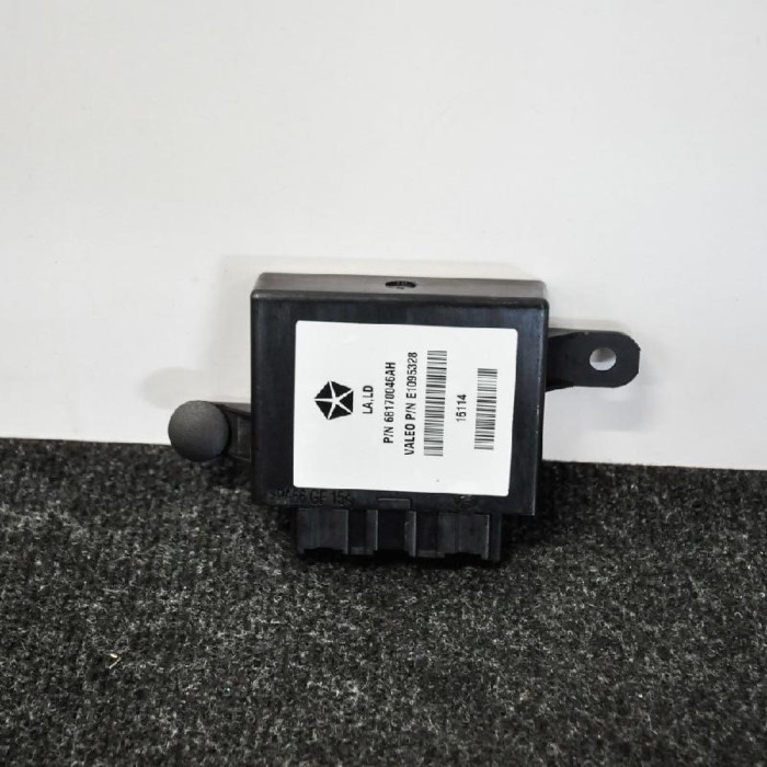Unitate de control senzor de parcare PDC DODGE CHALLENGER Coupe 2016 OEM: 68170046AH 2426004