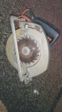 Cumpara ieftin Fierăstrău circular de m&acirc;nă Black &amp; Decker DN 59/D8