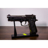 Bricheta Pistol Beretta