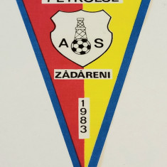 Fanion fotbal - AS PETROLUL ZADARENI 1983 (fara snur si bara de sustinere)