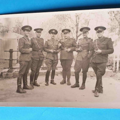 Fotografie veche tip carte postala ofiteri romani - tinuta de campanie anii 1930