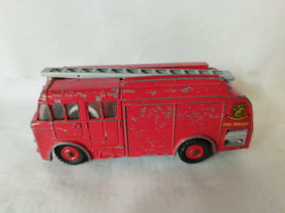 bnk jc Dinky 259 Bedford Fire Engine foto