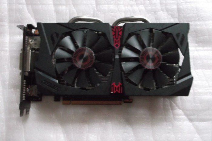 Placa video ASUS GeForce GTX 950 STRIX DirectCU II OC 2GB GDDR5 128-bit