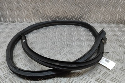 Garnitura ușă dreapta față PORSCHE BOXSTER 986 2001 OEM: 98653707602,986.537.076.02 | 27805148 foto