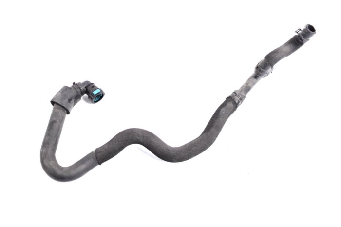 Furtun de lichid de răcire LAND ROVER RANGE ROVER VELAR L560 2018 OEM: GX63-8C481-AF 14321021