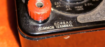 UNIVERSAL AVOMETER MODEL 8 MK III PERIOADA ANILOR 1950 - 1960 MADE IN ENGLAND foto