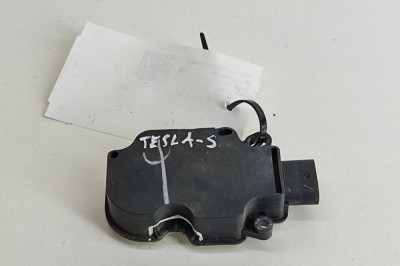 Alt modul de control TESLA MODEL S 2012 OEM: A24011023112,1311-888-00013,110485401 23807879 foto
