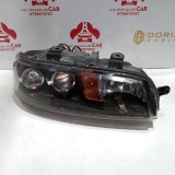Cumpara ieftin Far dreapta xenon cu balast Fiat Punto II 1999