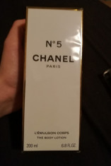 Chanel No 5 foto