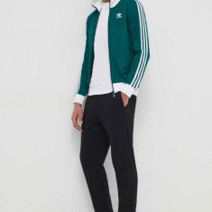 adidas Originals bluză bărbați, culoarea verde, cu imprimeu IP0417