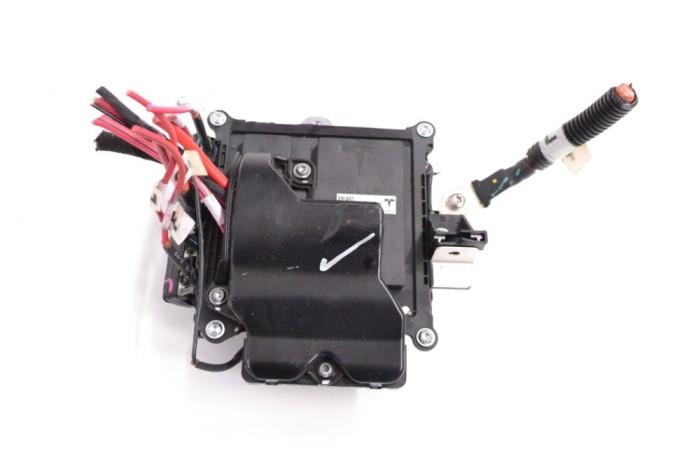 Alt modul de control TESLA MODEL X 2017 OEM: 1112379-01-D 14874860