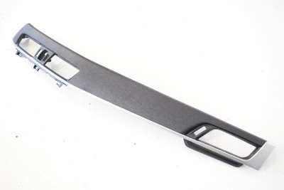 nerasta BMW X1 F48 2015 OEM: 9332456 10811200 foto