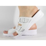 Saboti medicali albi cu gel pe talpa, piele naturala 209002, 36