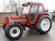 Tractor Fiat 100-90 DT