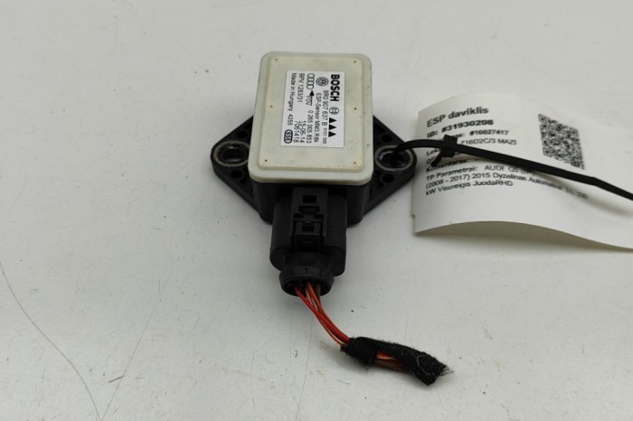 Senzor de accelerație AUDI Q5 8R 2015 OEM: 8R0907637B | 31930208