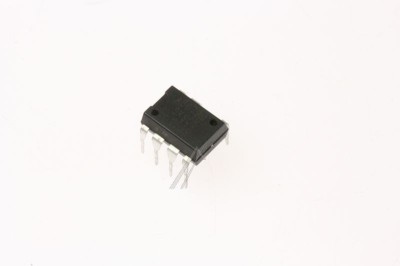 A6079M CI DIP-8 -ROHS-CONFORM STRA6079M Circuit Integrat SANKEN foto