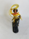 bnk jc Hoefler - cowboy cu lasou , calare